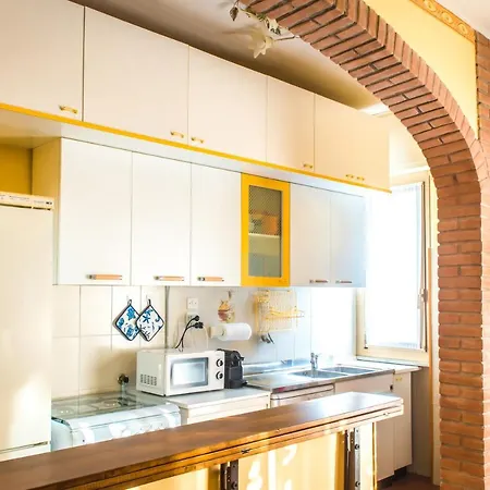 Mari E Monti In Centro